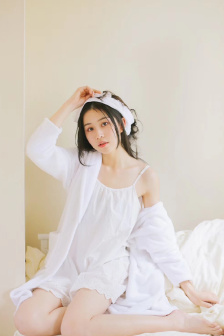 男生在车里要了你